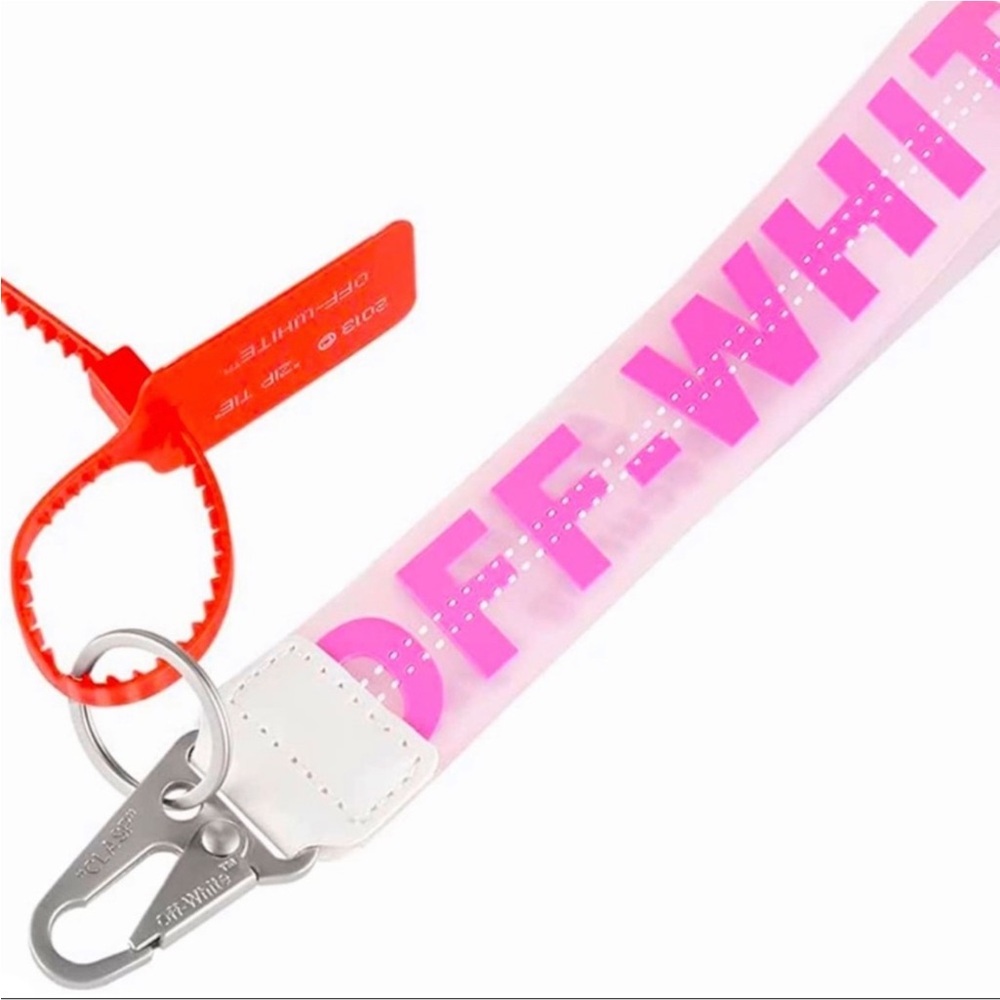 Off White Silicone Rubber Pink Keychain